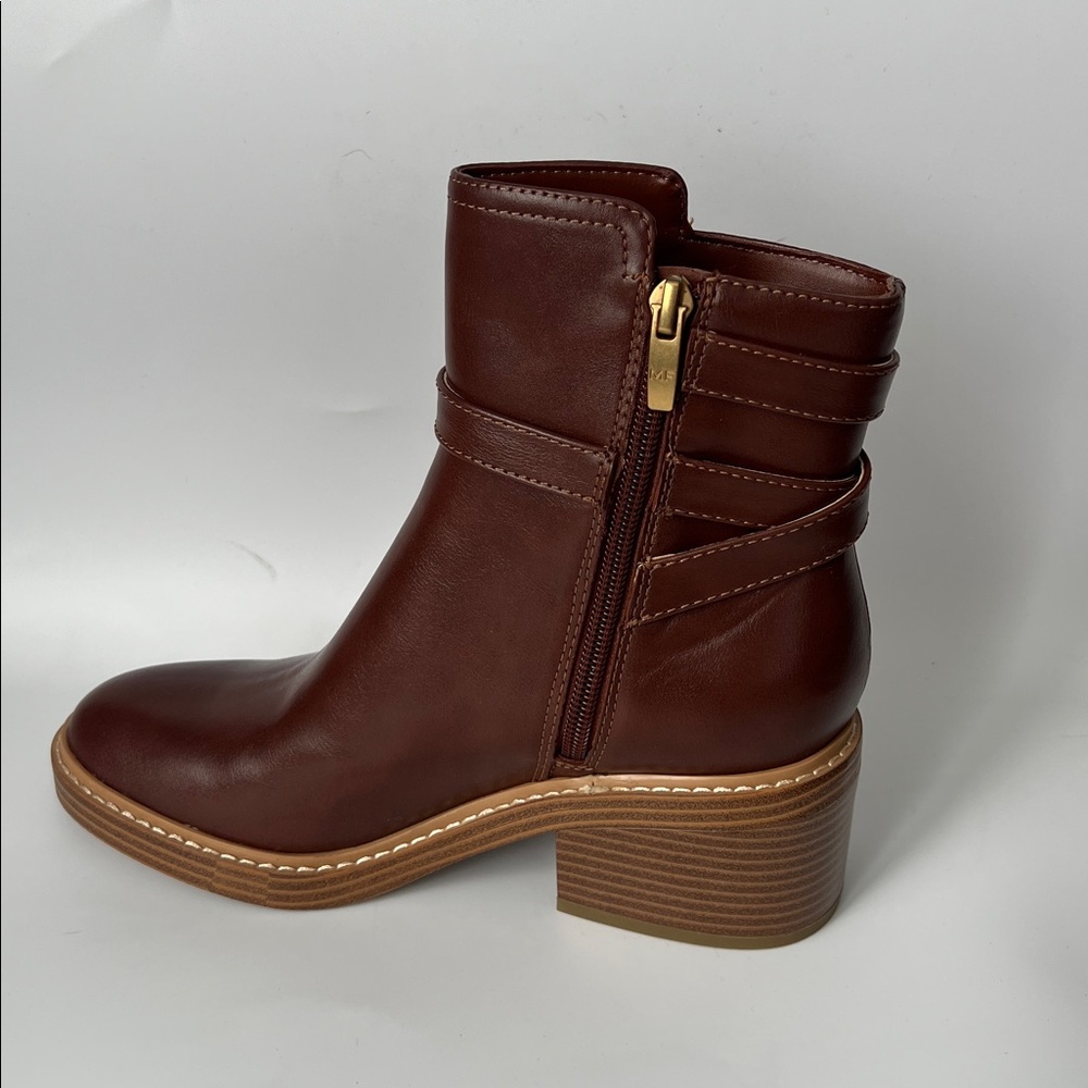 Marc Fisher Women's Casual Classic Chestnut Ankle Booties - 5 1/2 - Picture 4 of 11